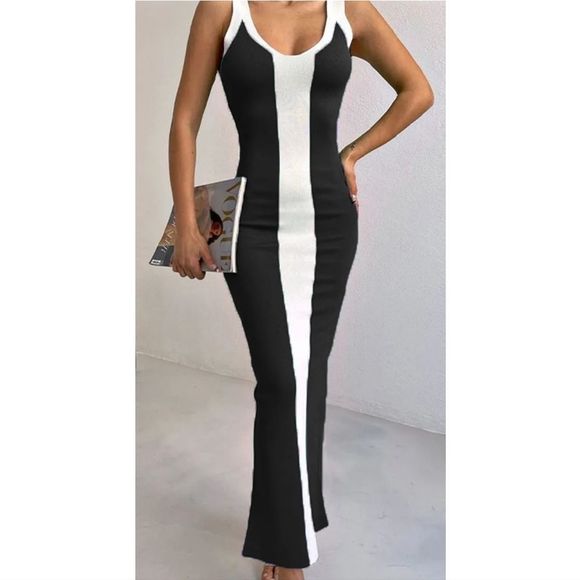 Bold Black and White Contrast Classic Dress - Picture 3 of 5